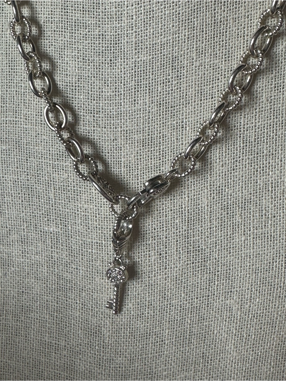 Judith Ripka 925 Silver Oval Link Heart Lock Detachable Key Necklace 20β - Picture 5 of 11